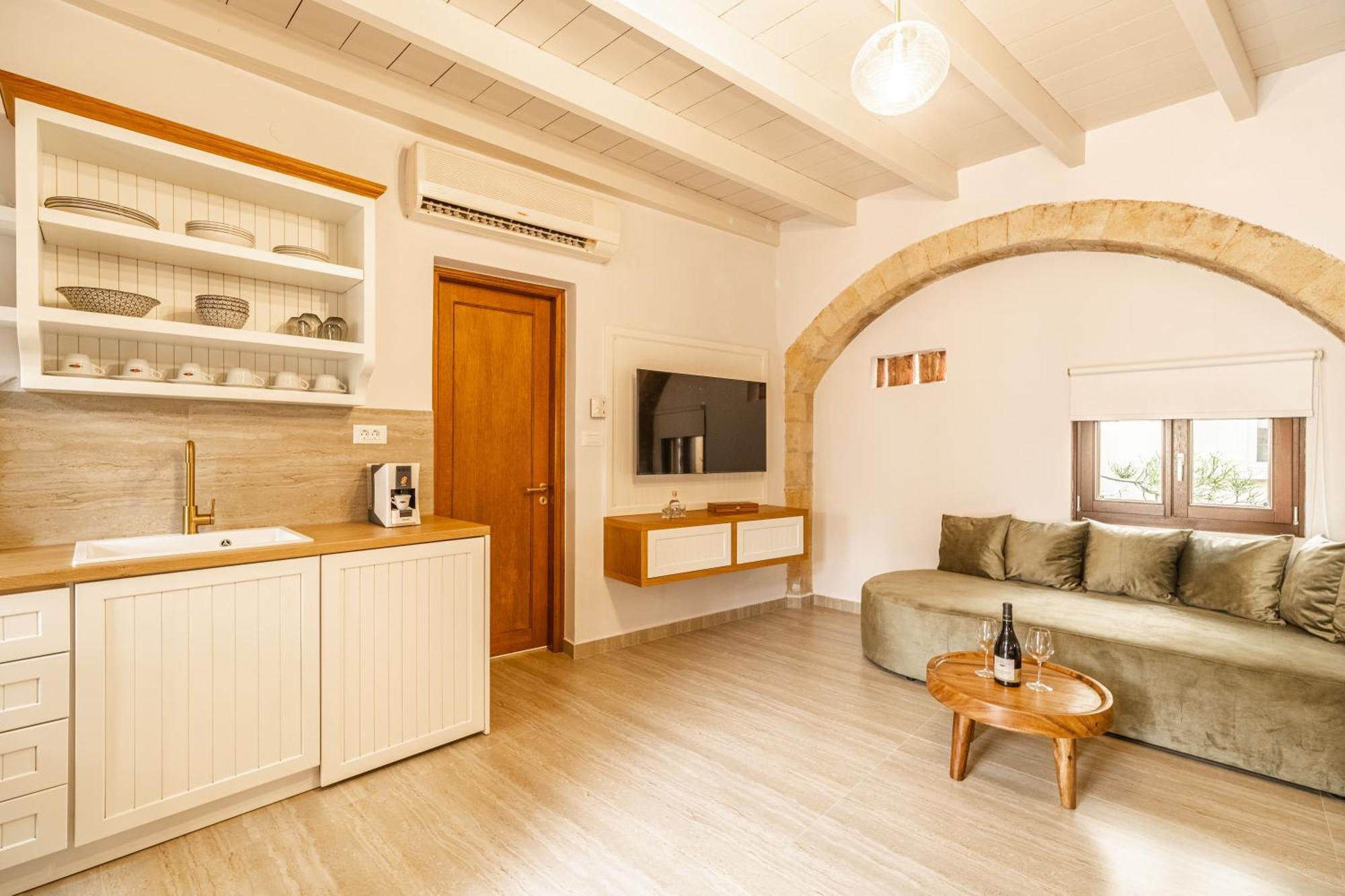 Lithinon Luxury *